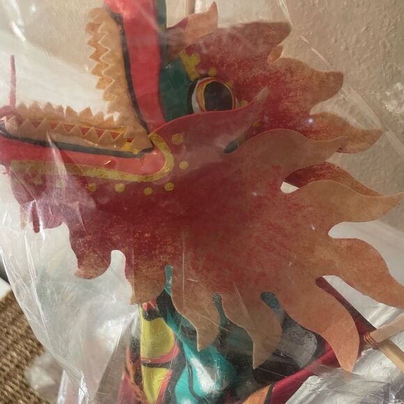 World Market Kids Paper Dragon Kite 2012 New - Picture 9 of 14